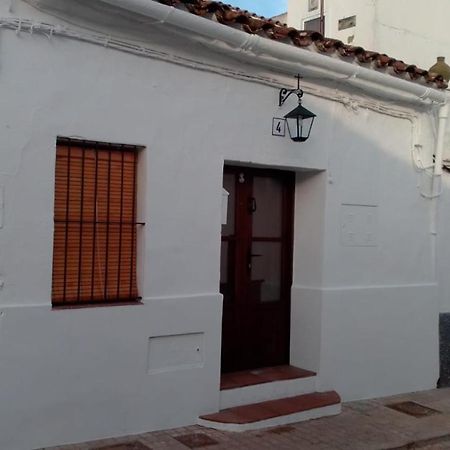 Mi Casita - Higuera De La Sierra Appartement Higuera De La Sierra  Buitenkant foto